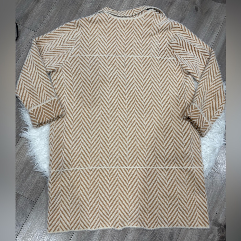 Cyrus Tan Chevron Teddy Jacket Size L - Picture 2 of 8